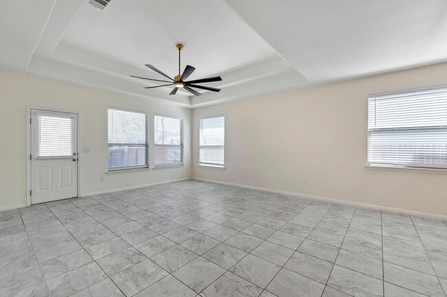 Building Photo - 405 Little Draw Ln