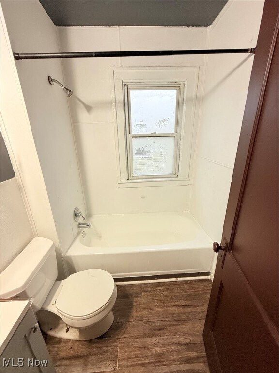 Building Photo - 4124 E 139th St