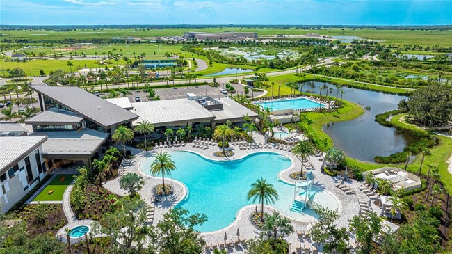 Building Photo - 8440 Skye Rnch Blvd