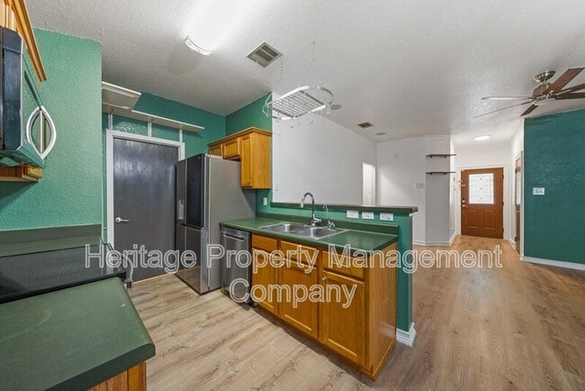 Building Photo - 719 Eagle Trail