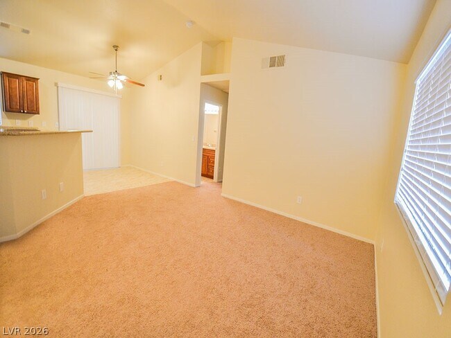 Building Photo - 3825 Gulliver St