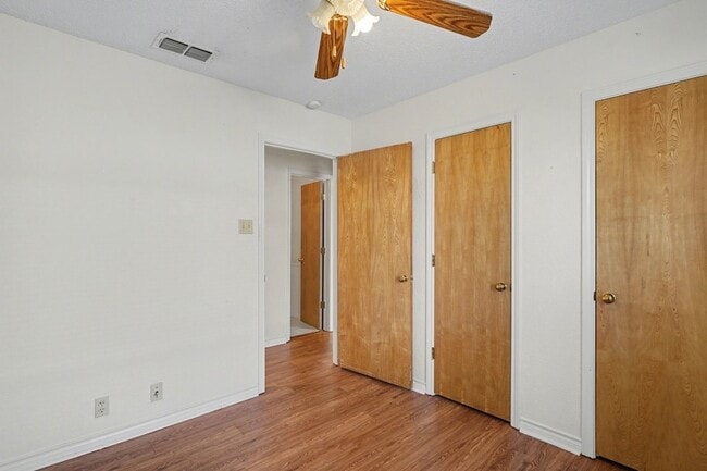 Building Photo - 1507 Lindsey Ln