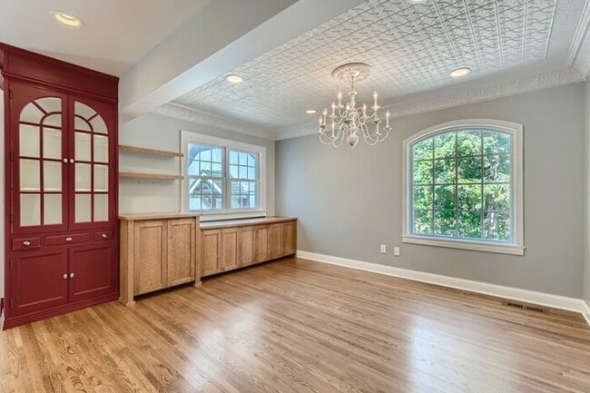 Building Photo - 4330 Wilson St, Minnetonka, MN, 55345