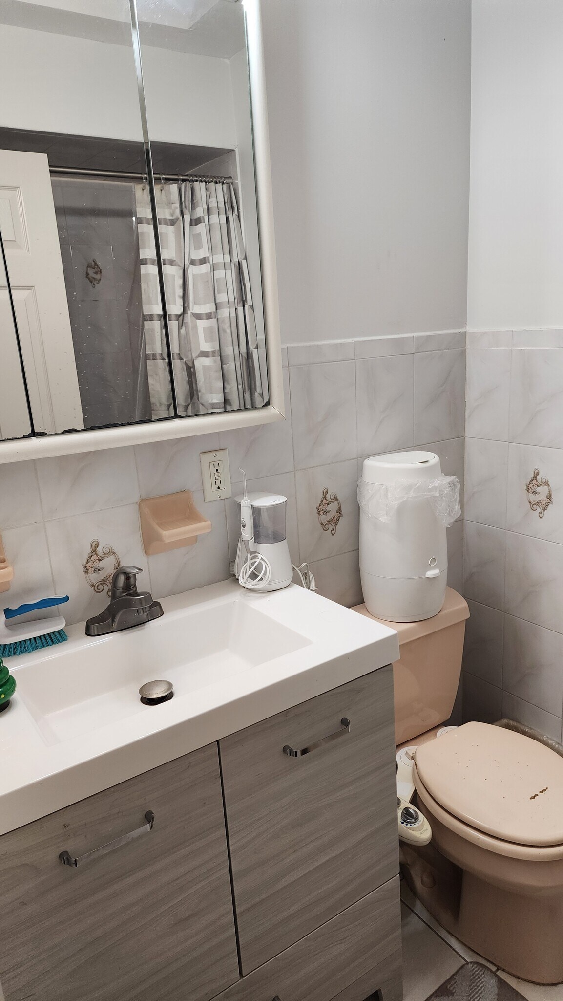 Bathroom #2 - 30 Milton Ave