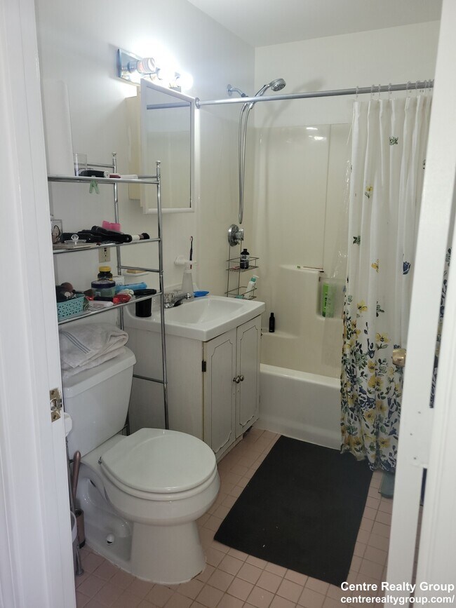 Building Photo - 10 Morgan Pl