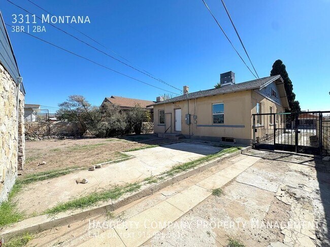 Building Photo - 3311 Montana-