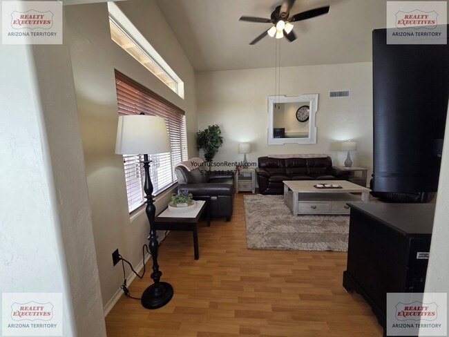 Building Photo - NE off Wrightstown & Pantano 3/2 with pool, patio and loads of upgrades