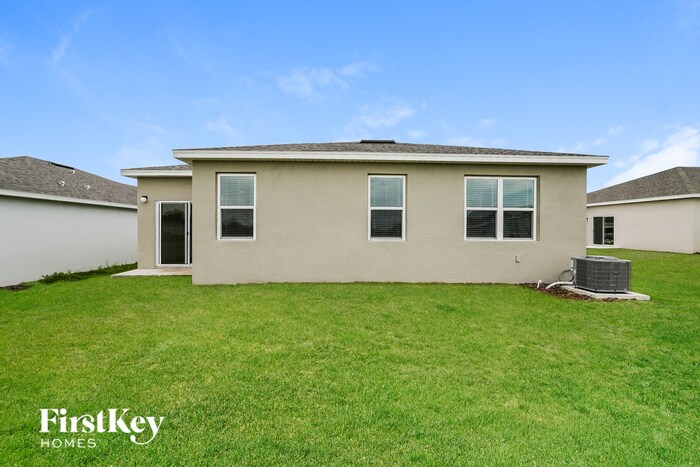 Building Photo - 429 Reina Wy
