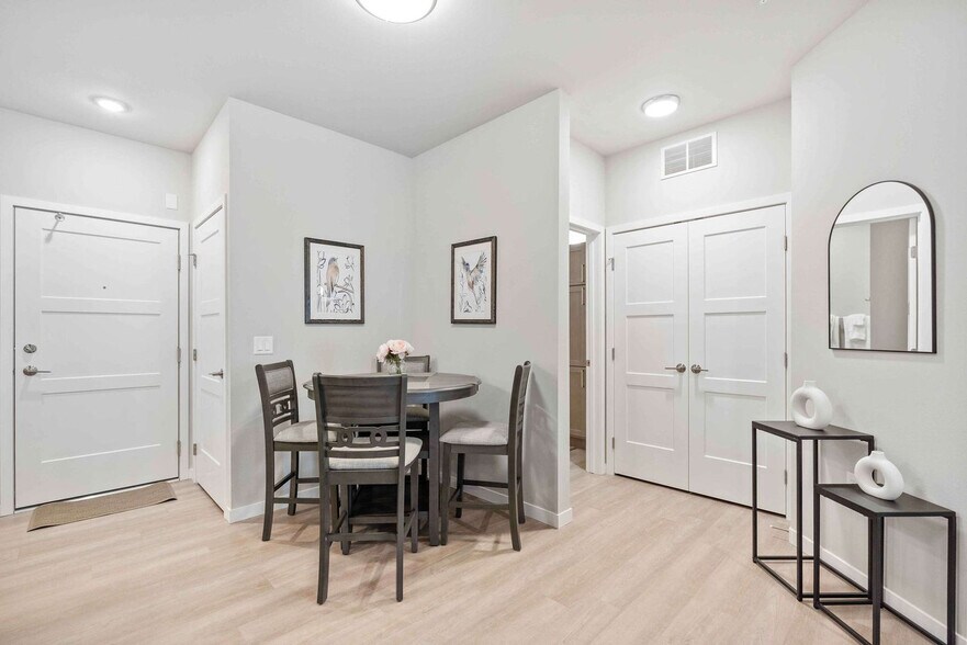 Building Photo - 601 Sand Pearl Ln