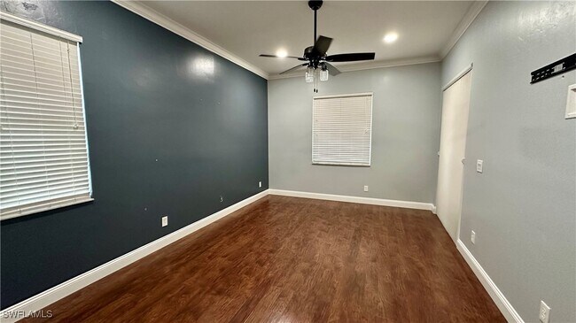 Building Photo - 8850 Creek Run Dr