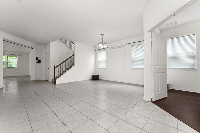 Building Photo - 11472 Wakeworth St
