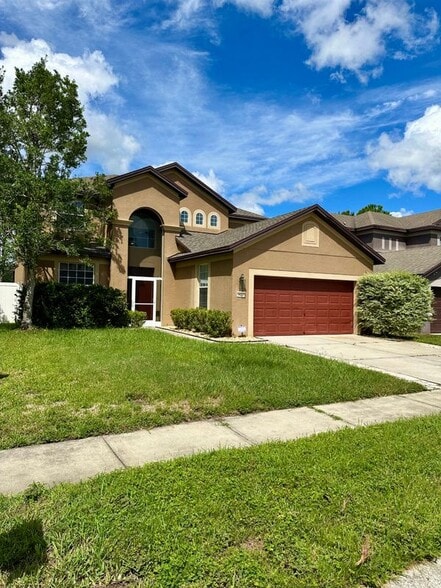 Building Photo - 14227 Wake Robin Dr