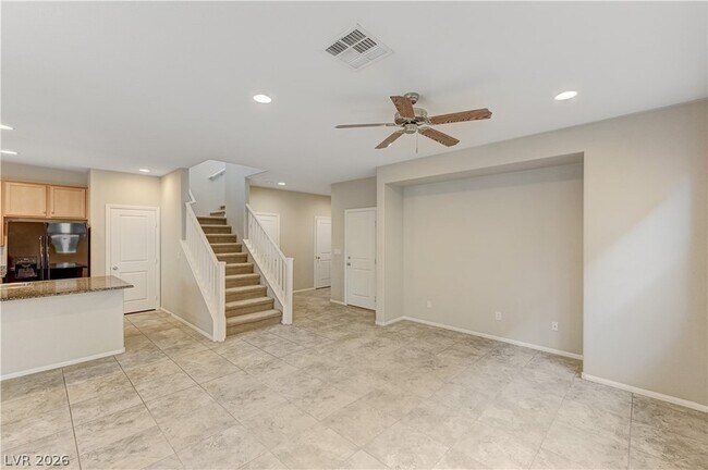 Building Photo - 10679 Country Knoll Way