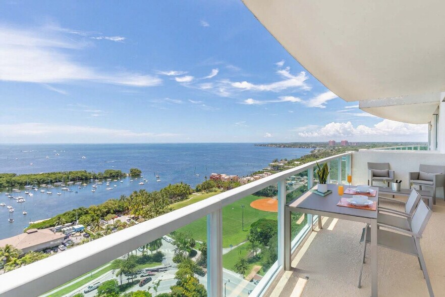 Building Photo - 2889 McFarlane Rd