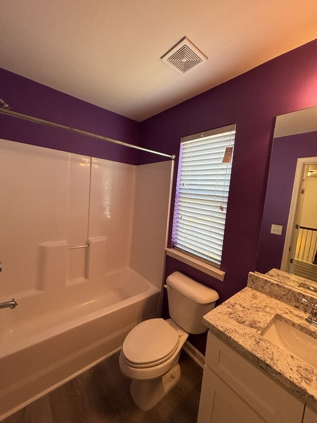 Building Photo - Gated Private Community! Spacious 3 Bedroo...