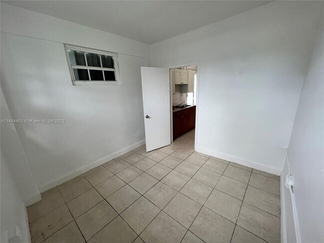 Building Photo - 3421 NW 171st St