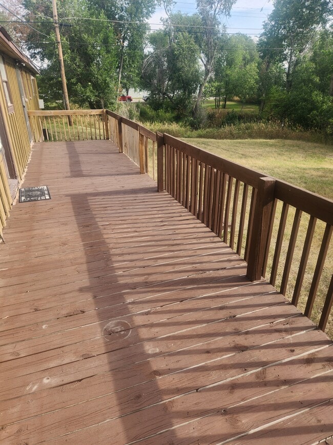 Building Photo - 318 National St