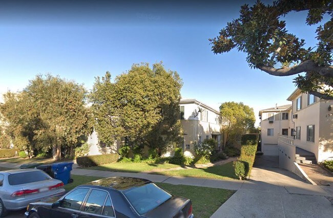 Building Photo - 1532 S Beverly Dr