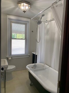 Building Photo - 50 E Walnut St