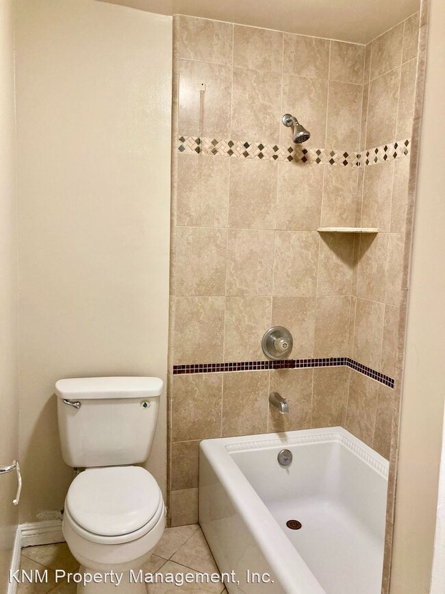 Building Photo - 3 br, 2 bath House - 23 Scottsdale N.