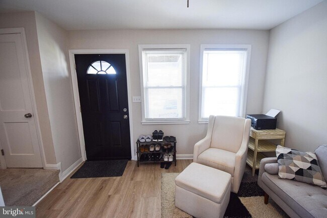 Building Photo - 1629 Searles Rd
