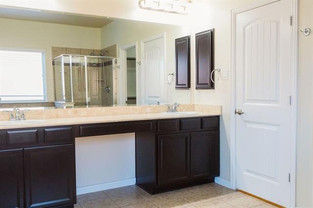 Building Photo - 3000 Aurora Mist Dr