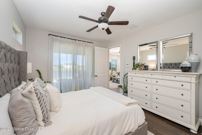 Building Photo - 7785 Wyndham Dr