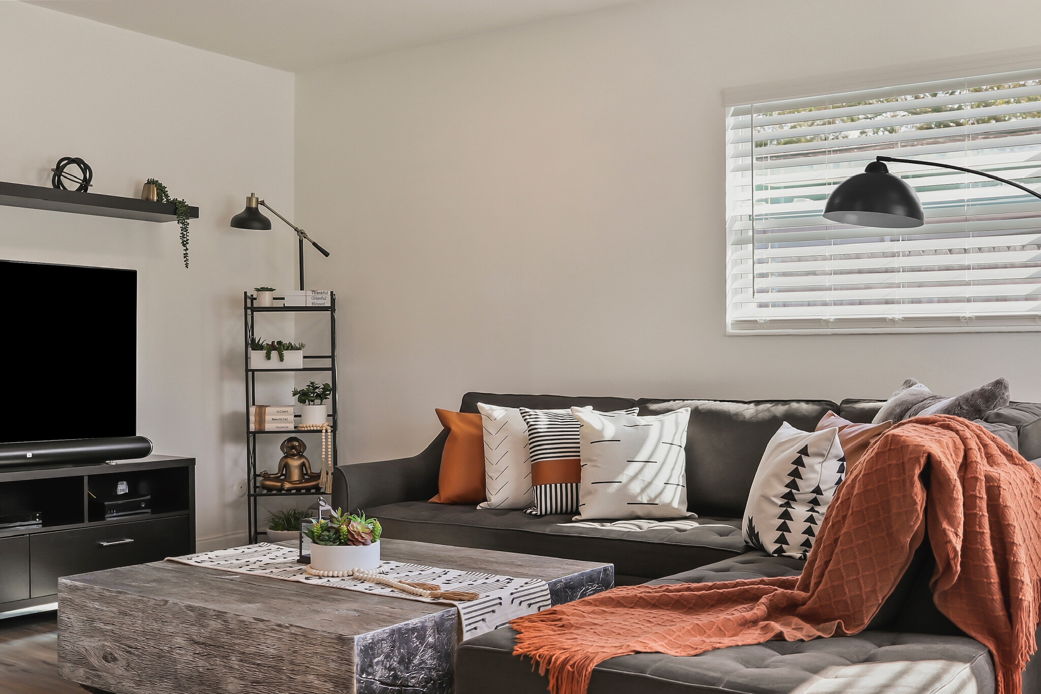 Living Room - View 2 (Furnished) - 6602 S Mascotte St