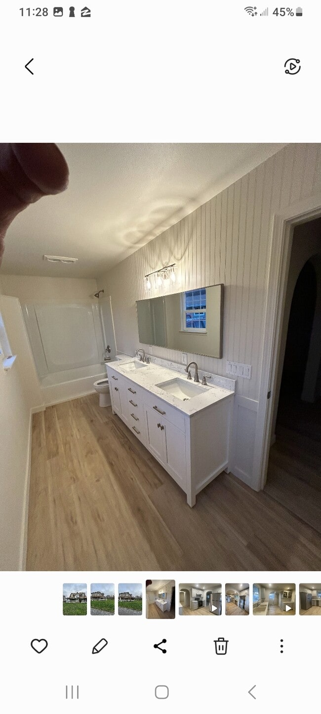 Building Photo - 5370 Hannegan Rd