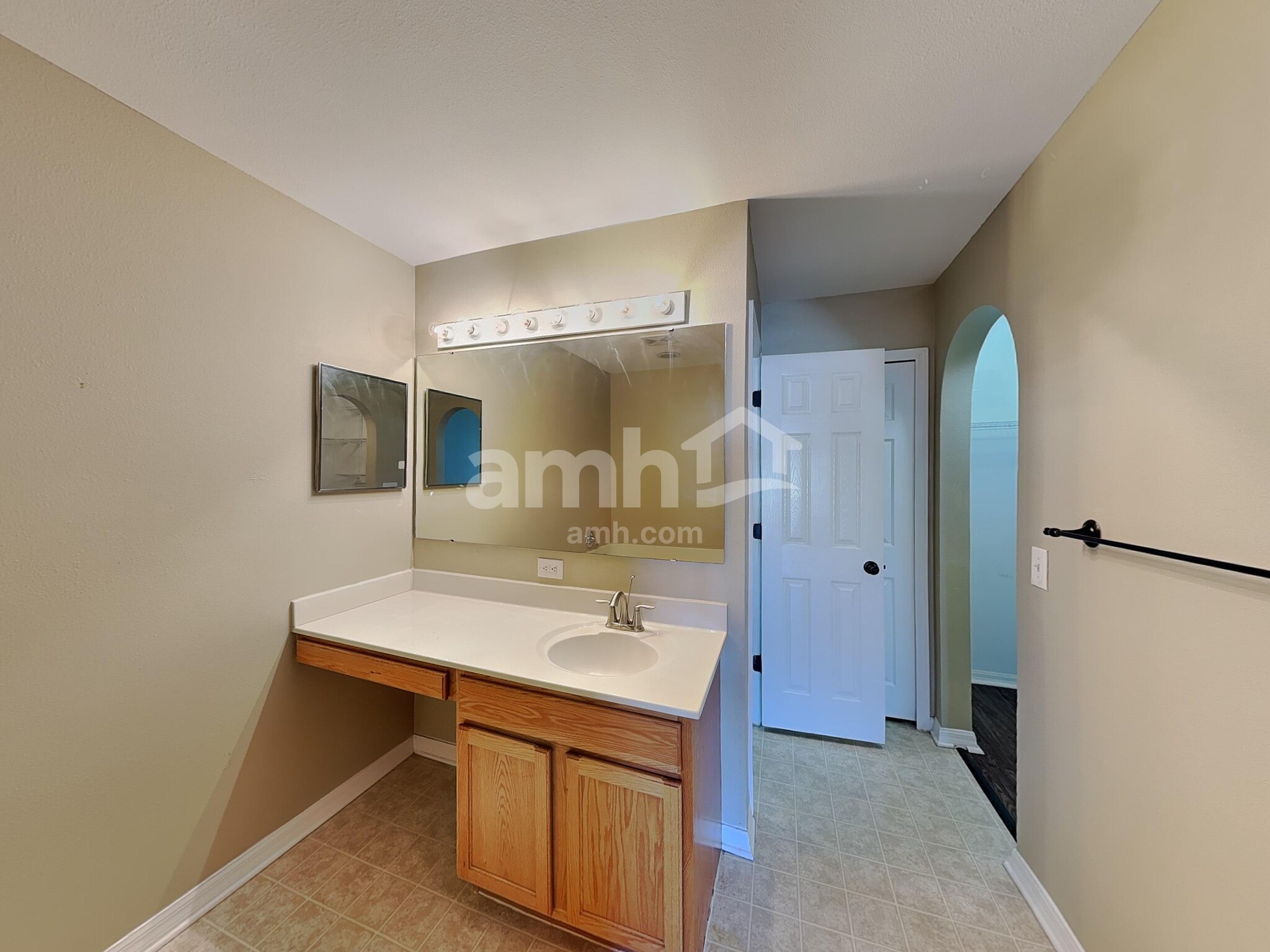 Building Photo - 10407 Fly Fishing St