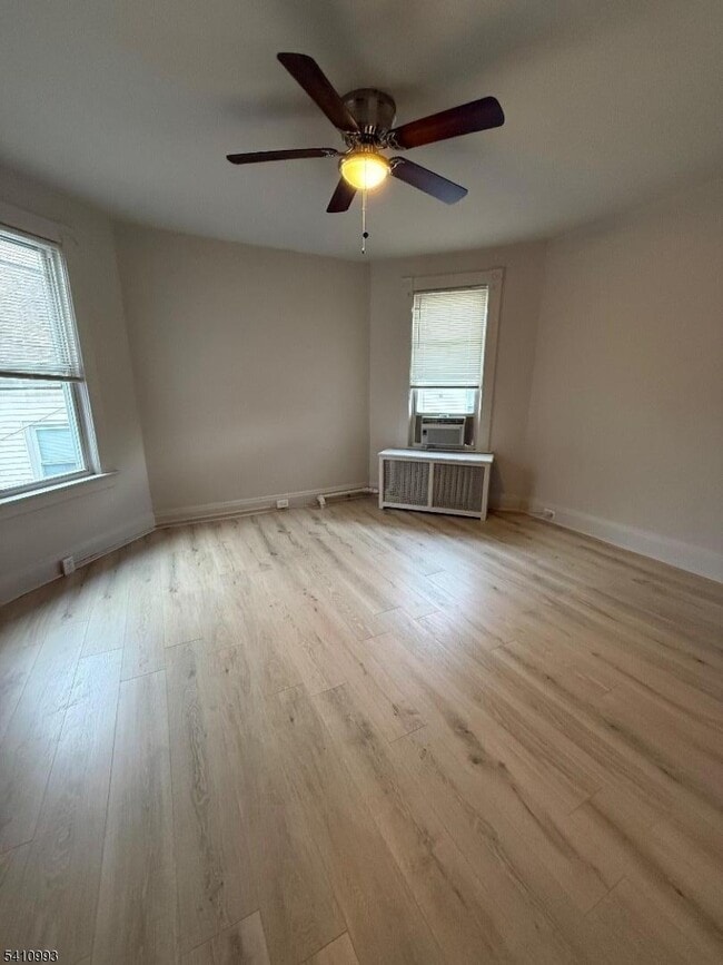 Building Photo - 332 Belleville Ave