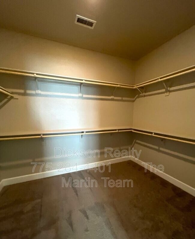 Building Photo - 2025 Elk Falls Way