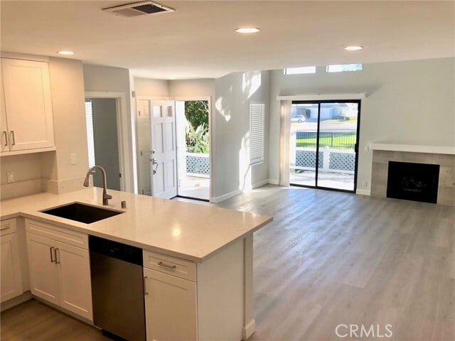 Building Photo - 11 Briarglen