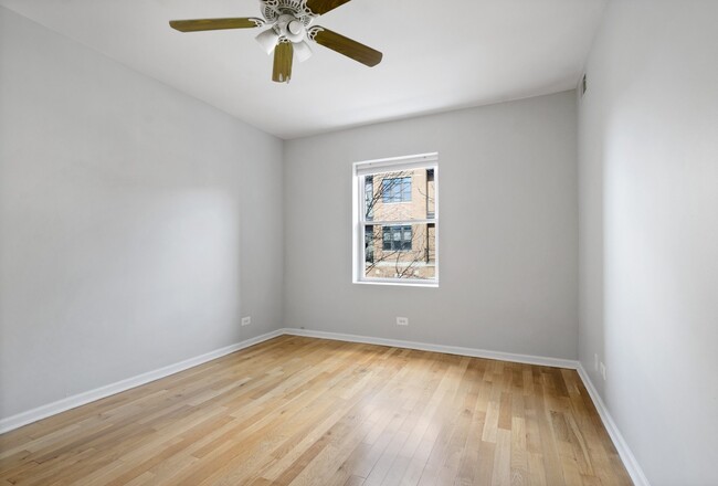 Main Bedroom - 4750 N Washtenaw Ave