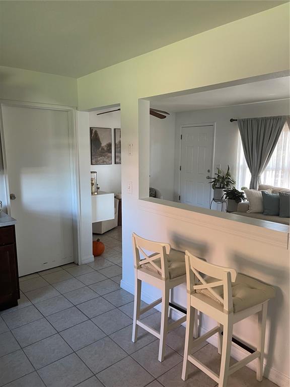 Building Photo - 1735 Moose Dr