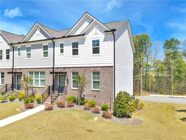 Building Photo - 1274 Ainsworth Alley