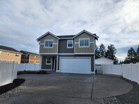 Building Photo - 15609 View Dr Ct SE