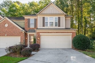 Building Photo - 5800 Oakdale Rd SE