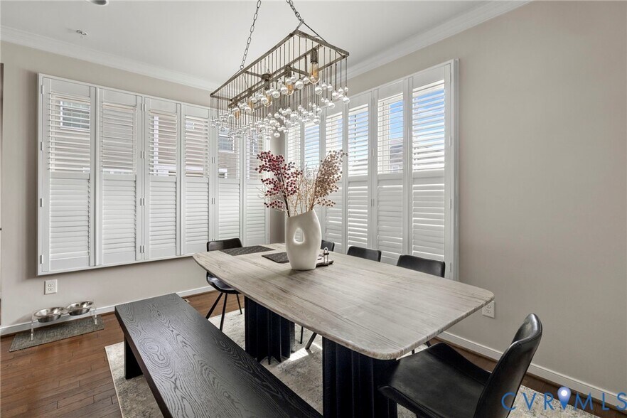 Building Photo - 3920 Village Commons Walk