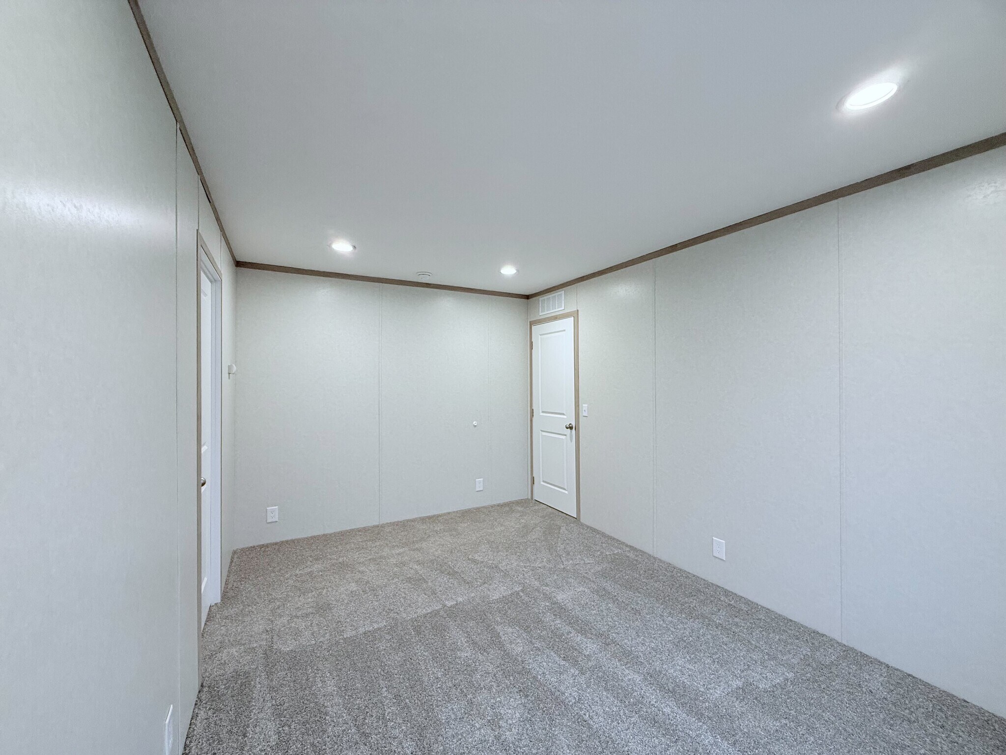 Building Photo - 29669 Danbury Ct