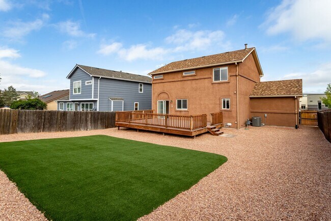 Building Photo - 4815 Tory Ridge Dr