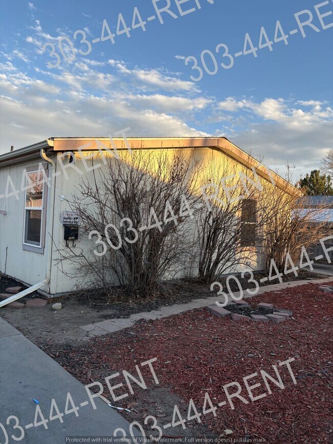 Building Photo - Move In Special!!! Newly renovated 4-bedroom, 2-bathroom home located in the desirable Riverdale ...