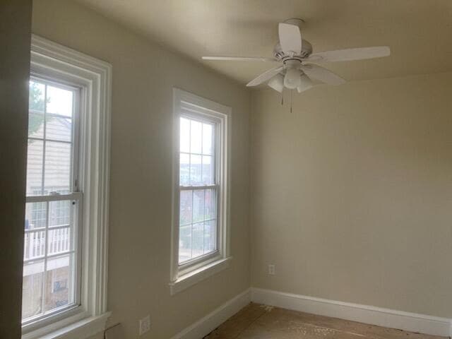 Building Photo - 106 King St