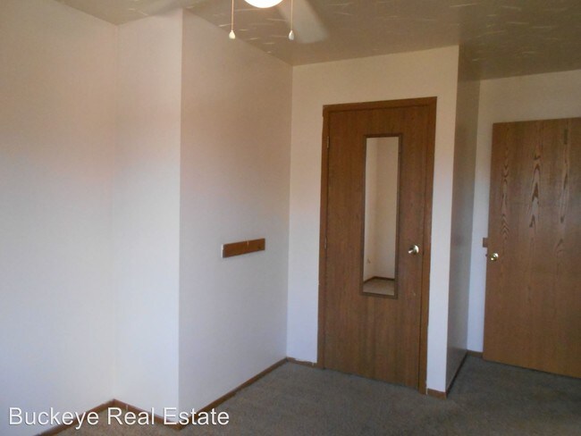 Building Photo - 53 E 12th Ave