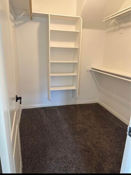 Building Photo - 30605 Sorrel Ln