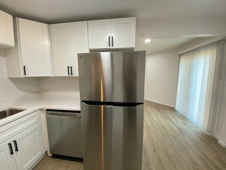 Building Photo - 15 110th Avenue Ct E