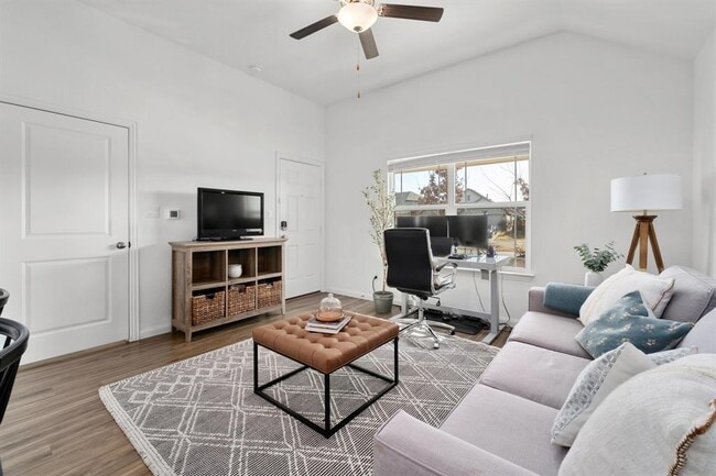 Building Photo - 310 Garcitas Cove