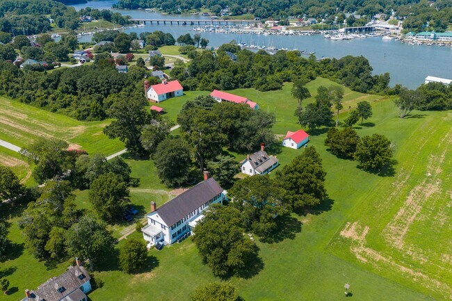Building Photo - UNIQUE OFFERING-HISTORIC CAPE COD ON URBAN...
