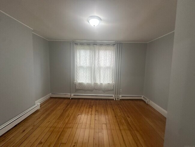 Building Photo - 108 New Britain Ave