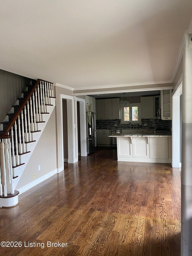 Building Photo - 2534 Tennyson Ave